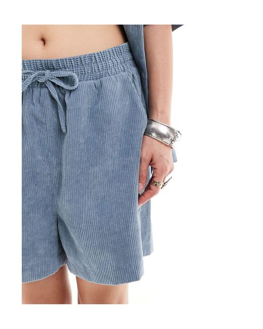 Reclaimed (vintage) Blue – unisex-shorts aus cord