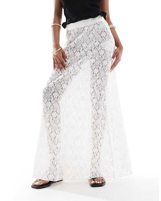 Falda Larga Blanca De Encaje De ONLY de color White
