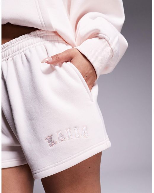 Kaiia Pink – kurze sweatshorts