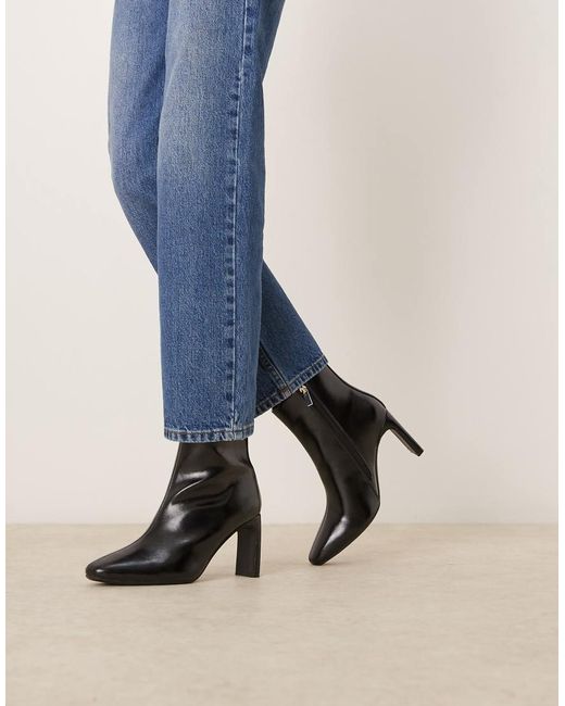 Botas Negras De Tacón Con Puntera Cuadrada De New Look de color Blue