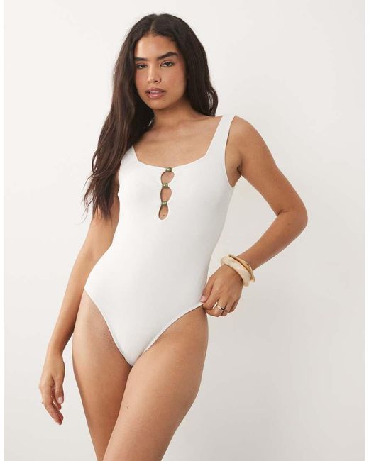 4th & Reckless White Crinkle Square Neck Low Back Bead Keyhole Detail Swimsuit