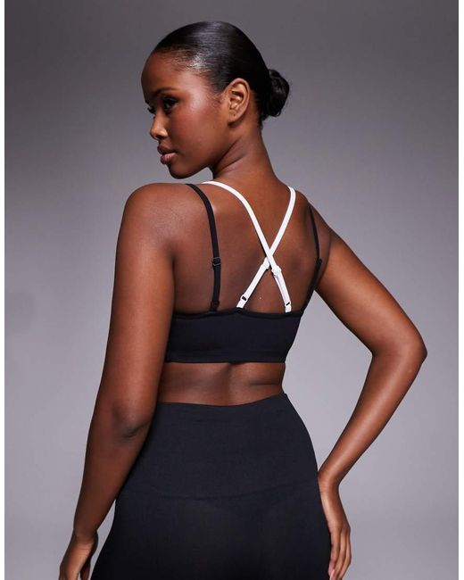 4505 Black Double Layer Strappy Sports Bra With Removable Padding