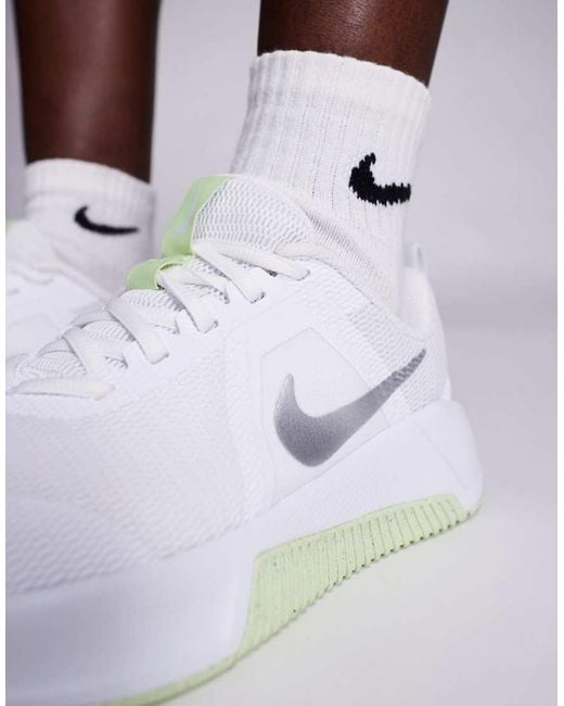 Nike White Mc 3 Trainers