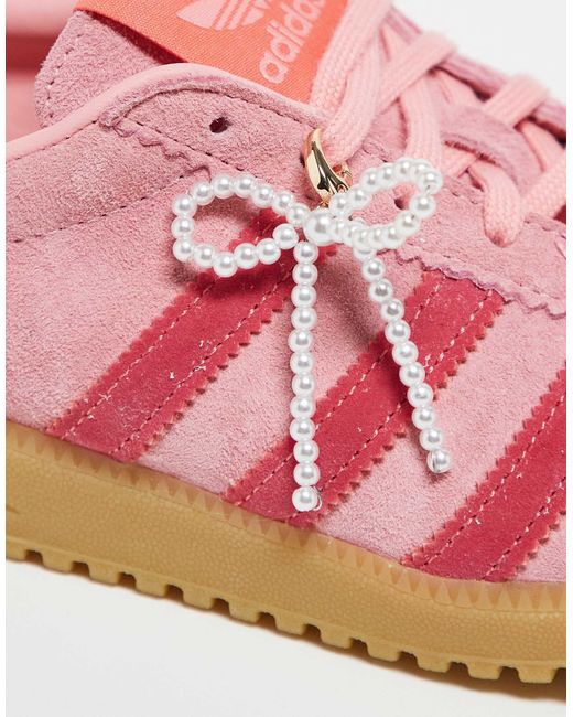 ASOS Pink – 2er-pack schleifenförmige schuhverzierungen mit kunstperlen