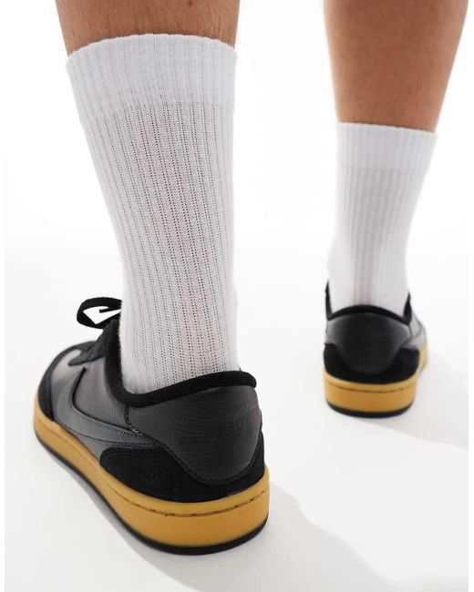 Nike Black Fc Classic Trainers for men