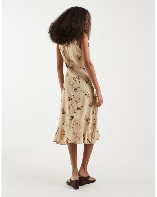 Motel Natural Lisandy Bloom Leaf Halter Midaxi Dress