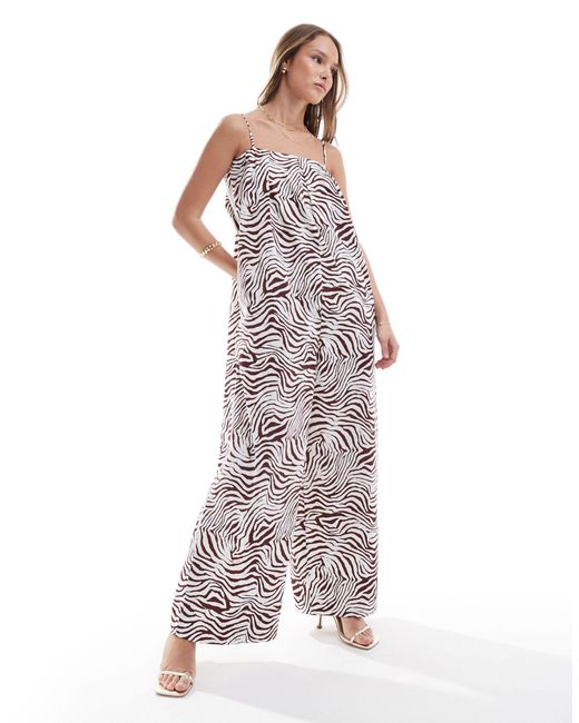ASOS Multicolor – plissee-jumpsuit mit zebramuster, weitem bein und eckigem ausschnitt