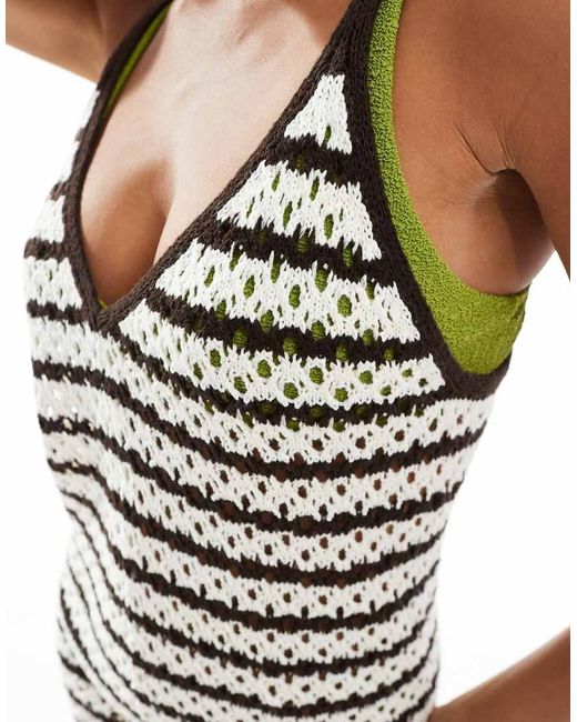 Tuta Corta Da Spiaggia All'Uncinetto Color Panna A Righe Allacciata Al Collo di Miss Selfridge in White