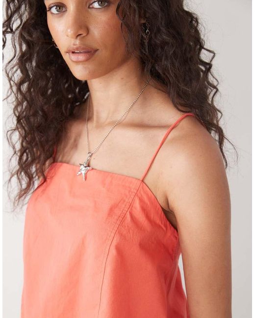 Top De Tirantes Y Corte Trapecio De Monki de color Orange