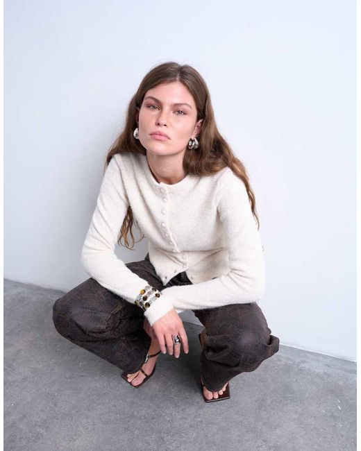 TOPSHOP Gebreide Vest Met Bedekte Knopen in het White