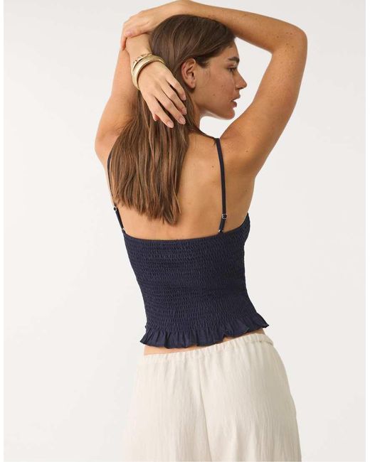 Stradivarius Top Met Bandjes En Elastisch Detail in het Blue