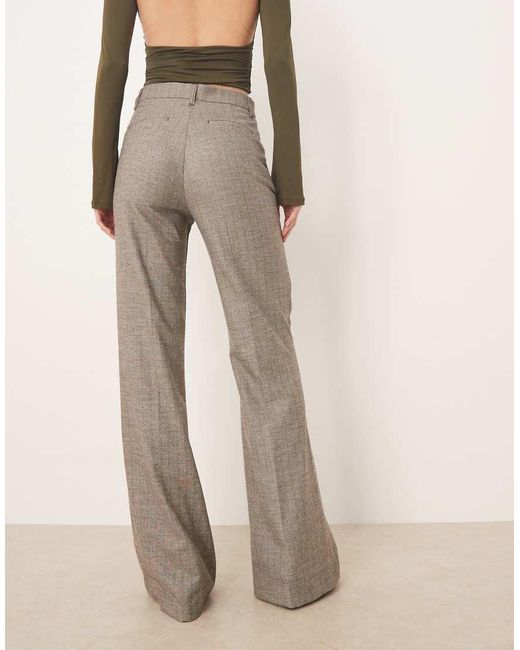 Pantalones De Sastre De Corte Acampanado Ajustado Con Patrón De De Asos Design Tall ASOS de color Natural