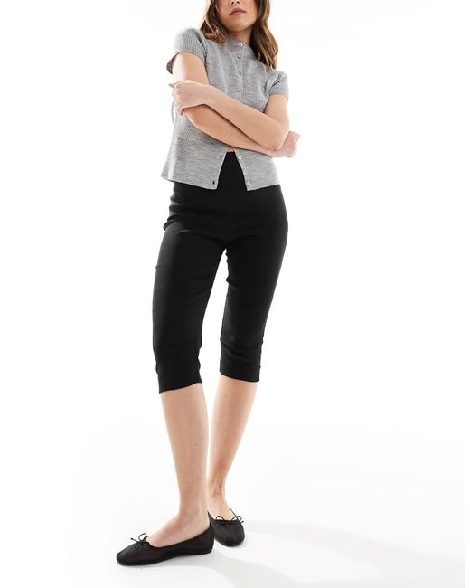 Miss Selfridge Black Tailored Capri Leggings