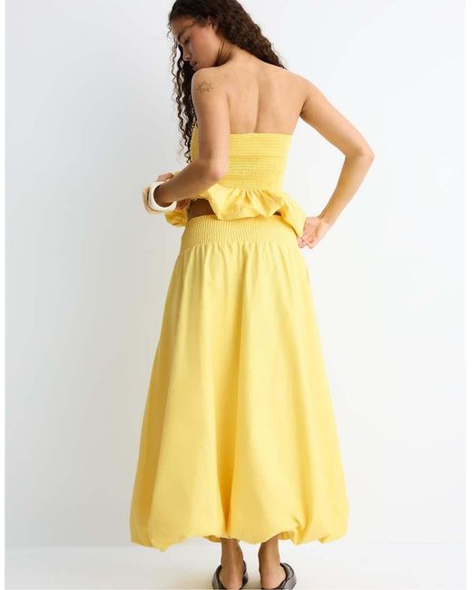 Stradivarius Yellow Poplin Balloon Long Skirt