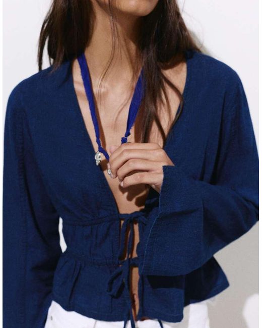 Blusa di Pull&Bear in Blue