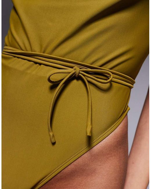 Colette di ASOS in Green