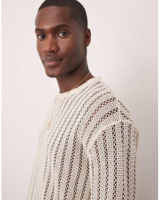 Maglietta Comoda A Maniche Lunghe Color Crema All'Uncinetto Con Collo Ampio di ASOS in Natural da Uomo