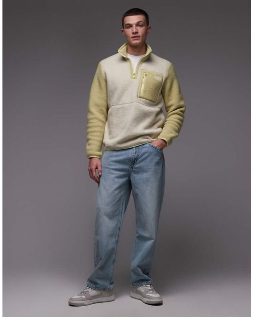 The North Face Gray Yumiori 1/4 Zip Colourblock Fleece for men