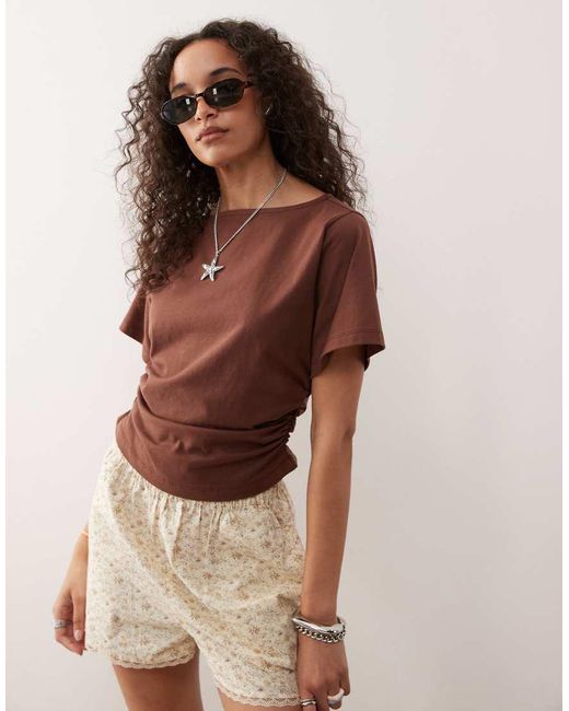 Reclaimed Vintage Brown Slash Neck Cinched Waist T-shirt With Ruching Detail
