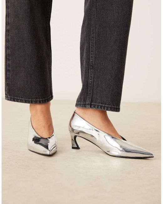 Glamorous Black Kitten Heel Court Shoes