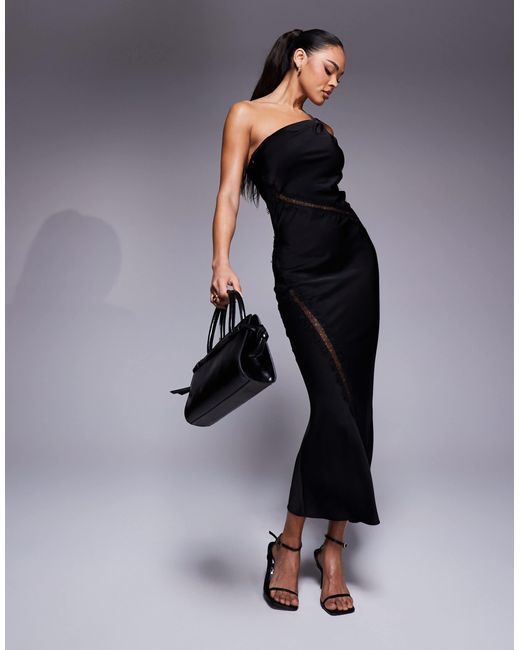 ASOS Black – asymmetrisches one-shoulder-maxikleid aus em satin mit spitzendetail