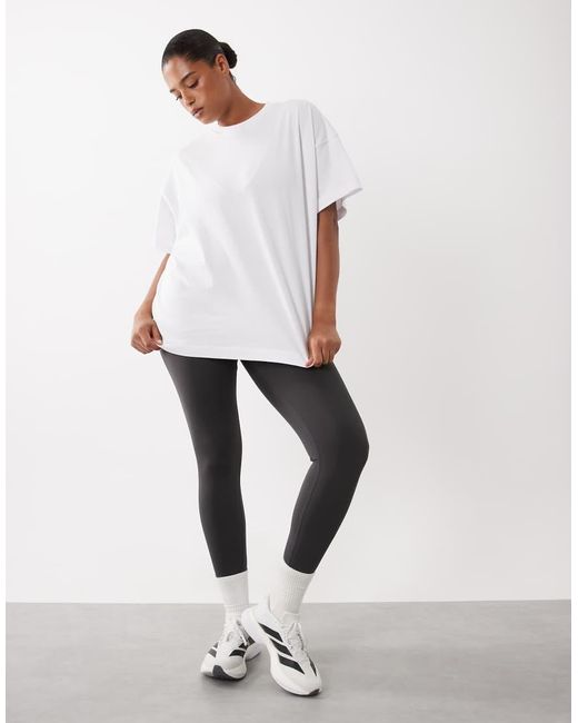 4505 White Curve Heavyweight Cotton Oversized T-shirt With Back Print And Quick Dry Finish
