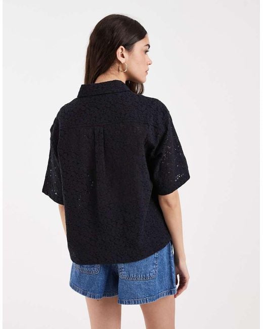 Levi's Black Harlie Short Sleeve Lace Shirt