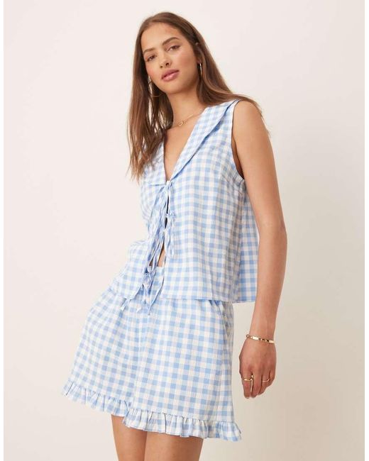 Pantalones Cortos A Cuadros Vichy Blancos Y Azules Sin Cierres Con Volante De (Parte De Un Conjunto) ASOS de color Natural
