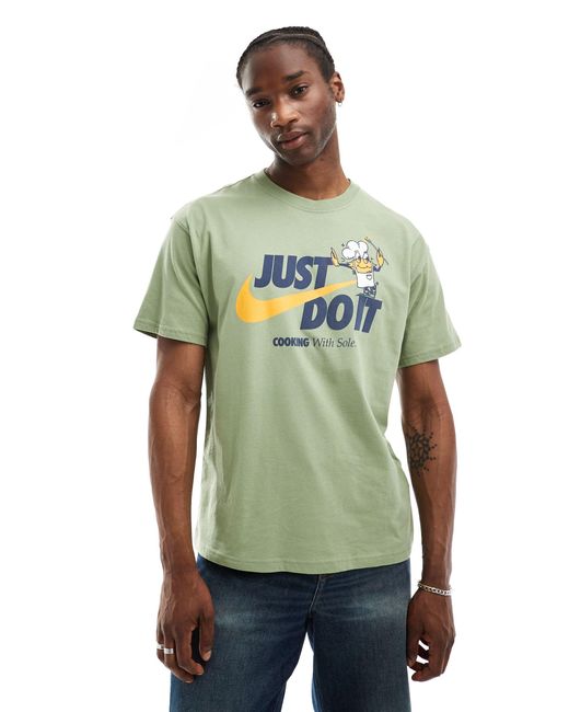 Nike Green Just Do It Chef Graphic T-shirt for men