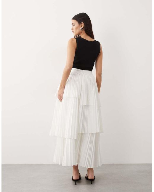 ARRANGE White Tiered Pleated Maxi Skirt