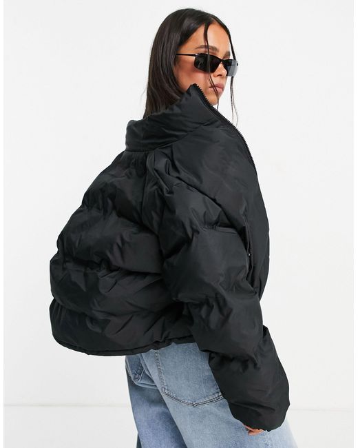 Weekday Synthetic Promis Polyester Short Puffer Jacket in Black | Lyst
