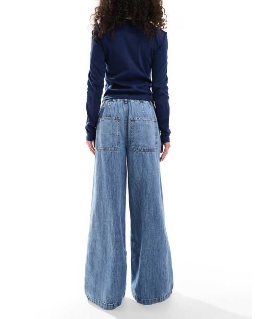 Jeans Morbidi A Fondo Ampio di ASOS in Blue