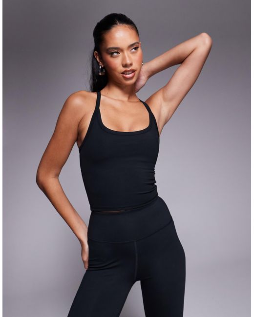 4505 Black Icon Soft Touch Yoga Cami With Inner Bra And Adjustable Straps