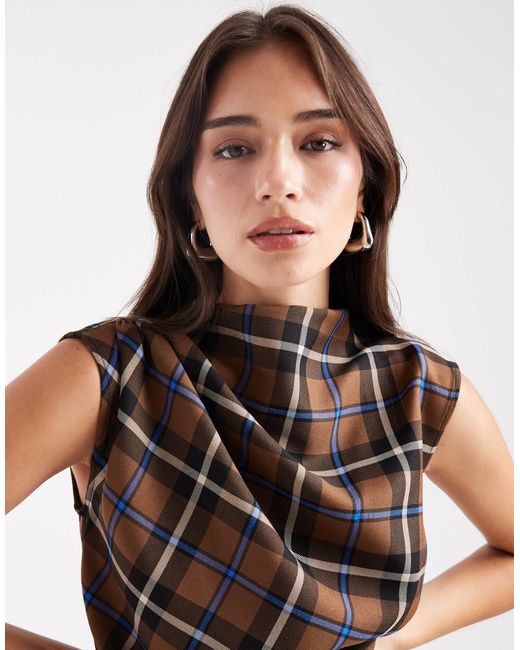 Top sans manches d'ensemble froncé à col montant et carreaux - marron ASOS en coloris Black