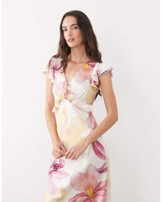 new look ruffle sleeve satin midi dress in pink New Look ruffle sleeve satin midi dress in pink pattern