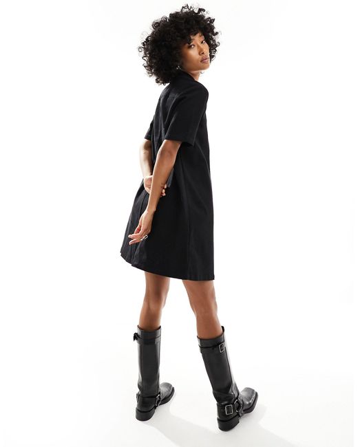 Monki Black – kurzärmliges minikleid