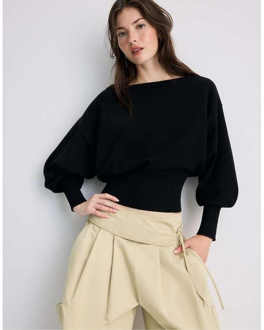 Stradivarius Black Asymmetric Ribbed Hem Knit Sweater