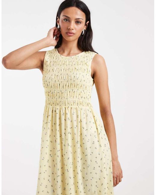 Pieces Natural Sleeveless Smocking Ditsy Floral Maxi Dress