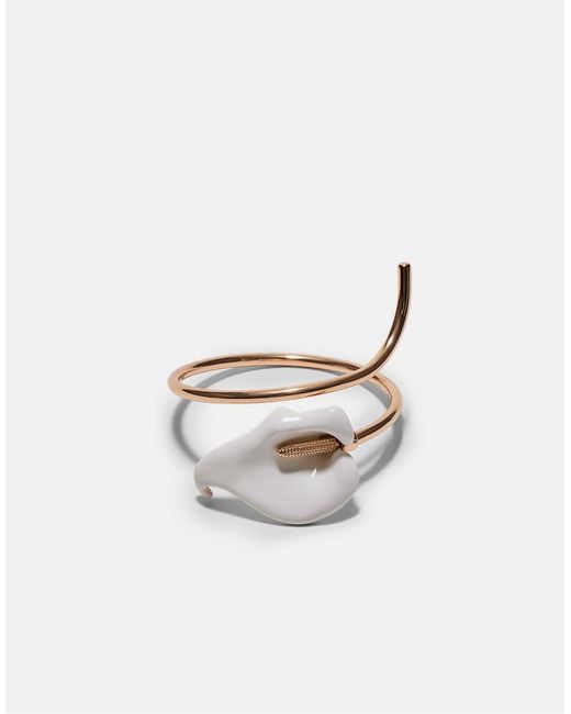 Stradivarius White Calla Bracelet