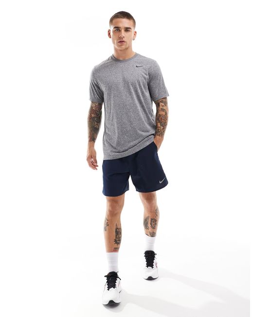 Nike – legend dri-fit – t-shirt in Gray für Herren