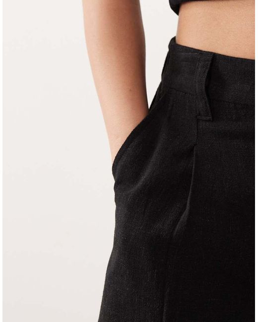 ASOS Black Asos Design Petite Relaxed Dad Shorts With Linen