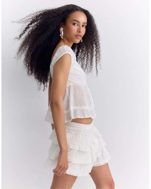 Stradivarius White Ruffled Crinkle Skort