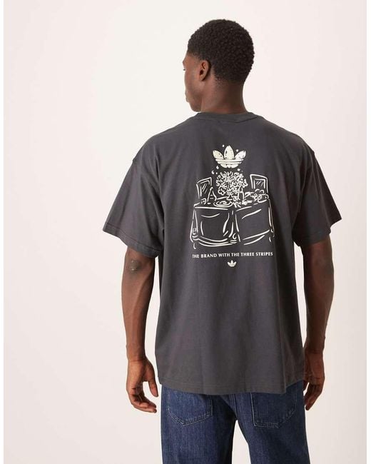 Camiseta Carbón Con Estampado Gráfico Supper Club De Adidas Originals de color Gray