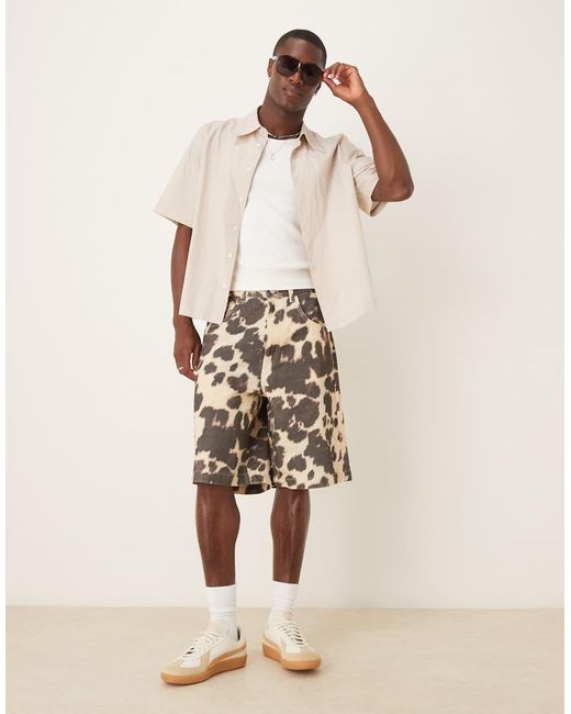 ASOS Lange Short in het Natural voor heren