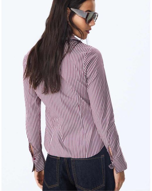Camicia Basic Aderente A Righe di Stradivarius in Purple