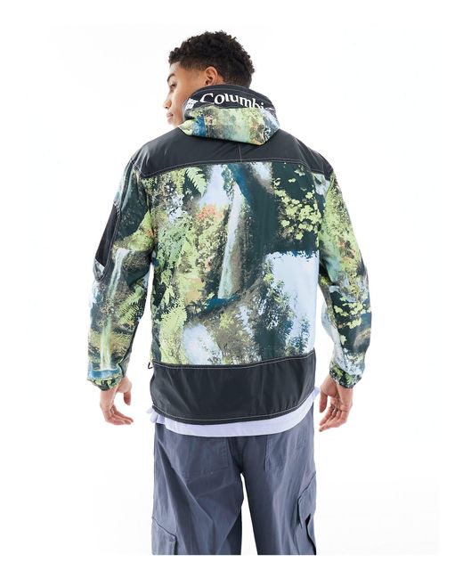 Challenger - giacca a vento con stampa di paesaggio di Columbia in Green da Uomo