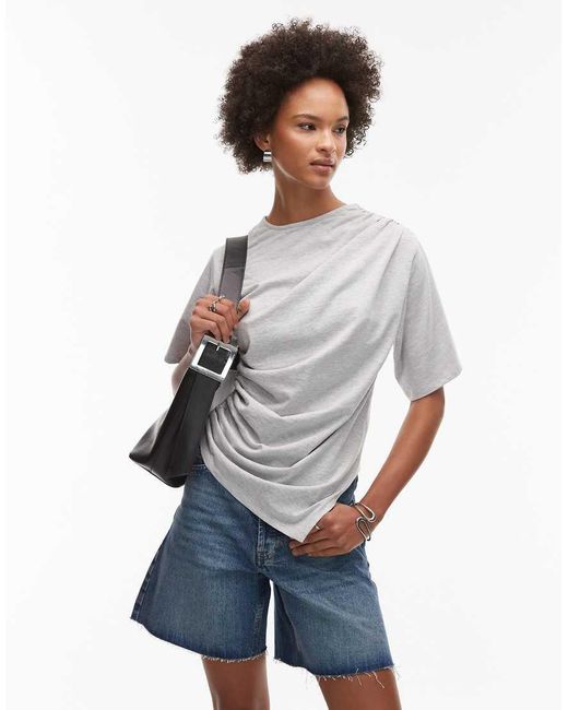 Camiseta Gris Jaspeado Con Bajo Asimétrico Fruncido De ASOS de color Blue