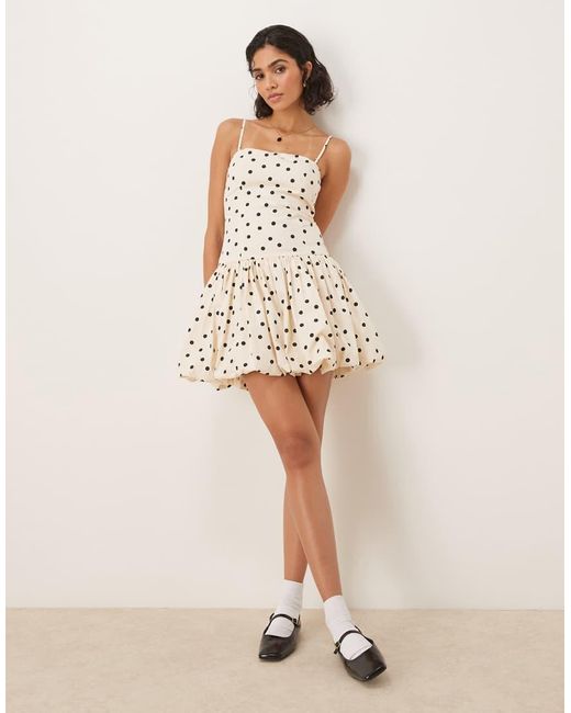 Abercrombie & Fitch Strapless Mini-Jurk Met Pofrok in het Natural