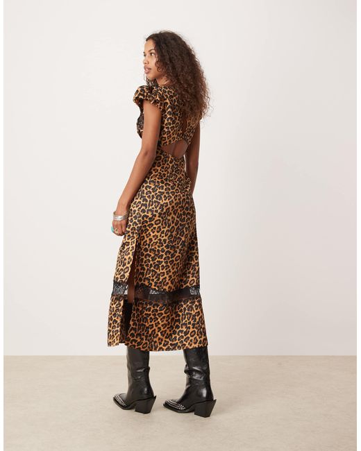 Robe mi-longue à imprimé léopard et bordures dentelle Free People en coloris Natural