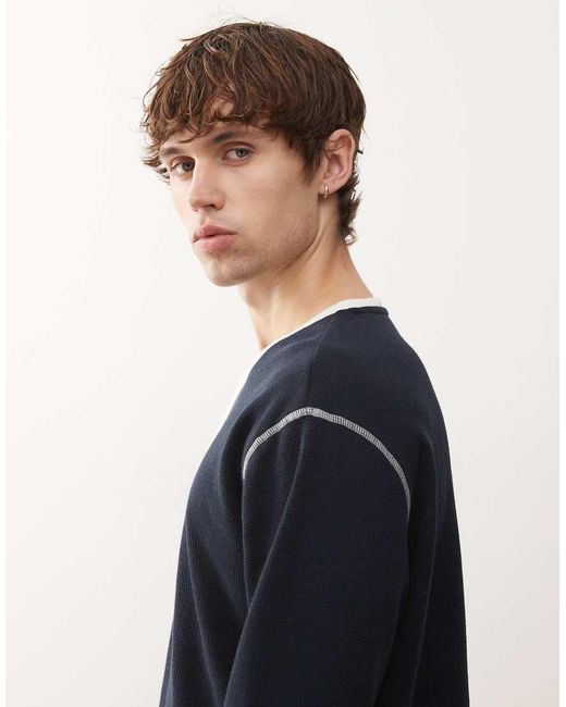 Top Con Cuello Panadero Y Diseño En Contraste De Collusion de hombre de color Blue